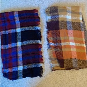 2 Infinity Scarves!